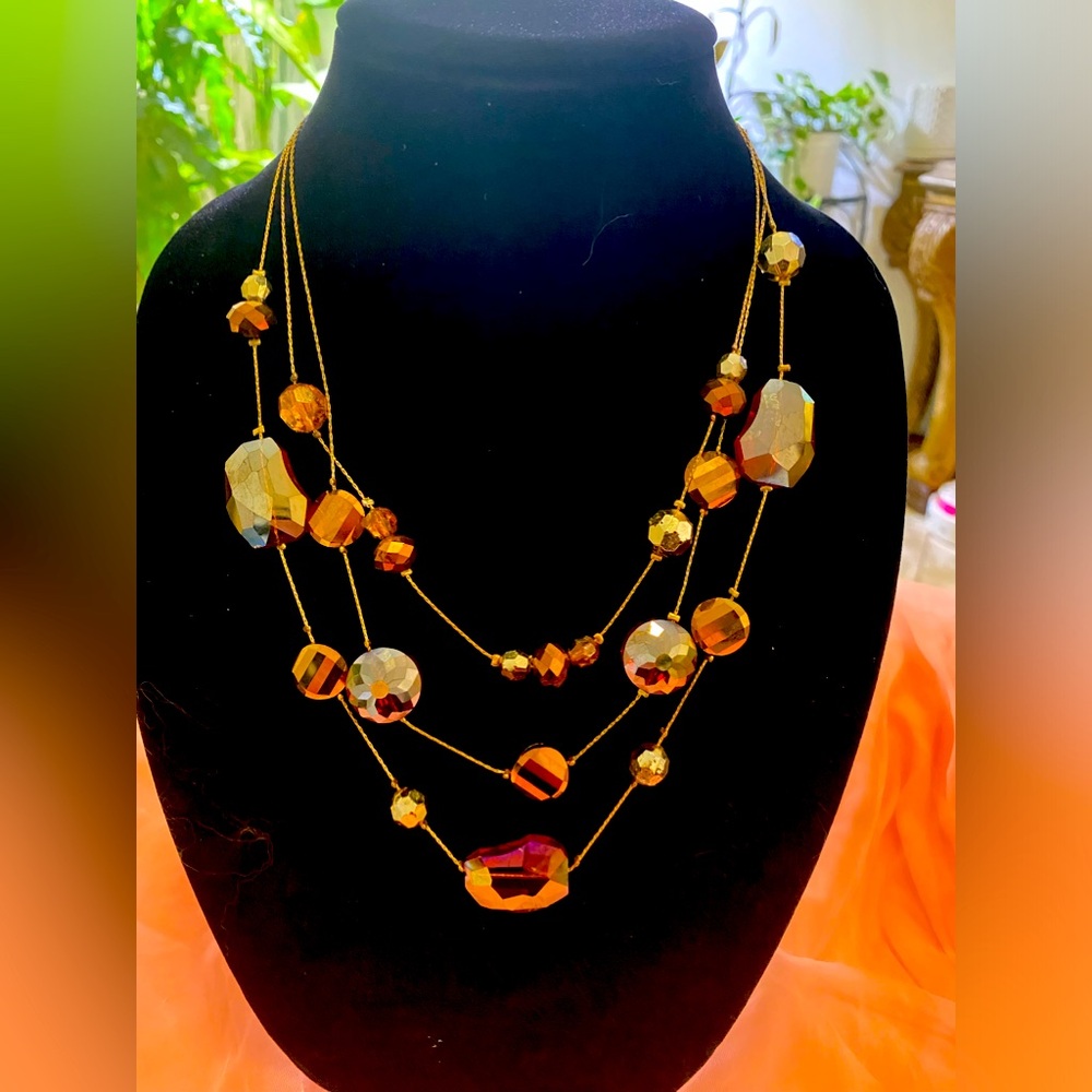 AMBER FACETED 3 STRANDED NECKLACE